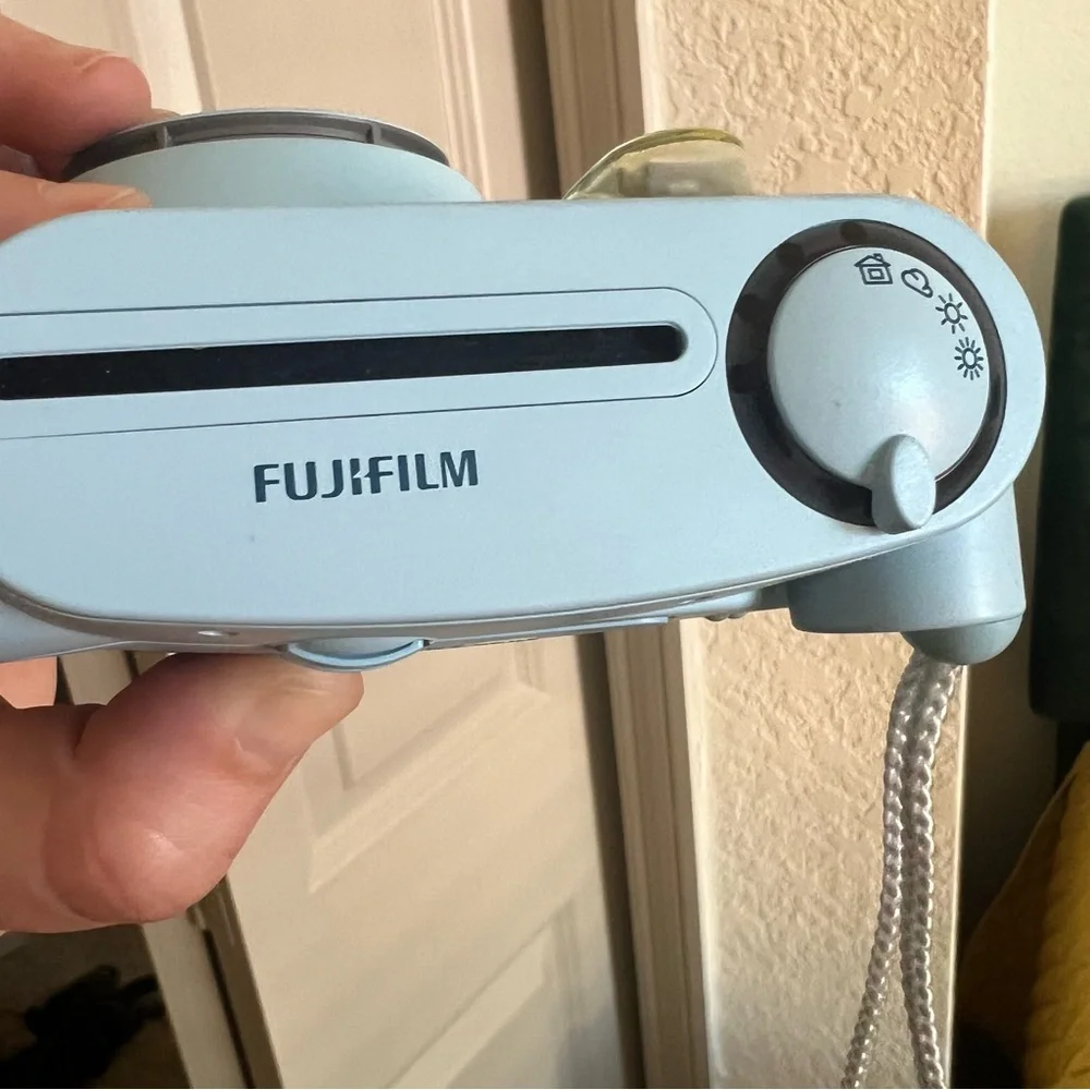 Fujifilm Mini - Camera Only